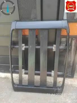 Rak bagasi atas