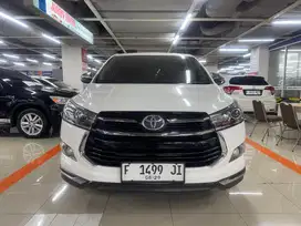 Toyota innova Venturer 2.0cc 2019