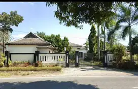 Di jual rumah luass dan strategis di klaten