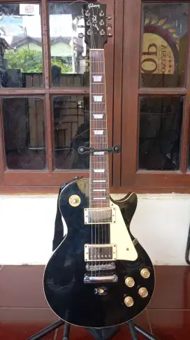 Gitar gibson lespaul custom