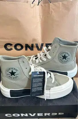 converse chuck taylor lift women size 39
