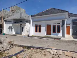 LT 100 meter, di Jual Tanah / Rumah di Gentan Sukoharjo.