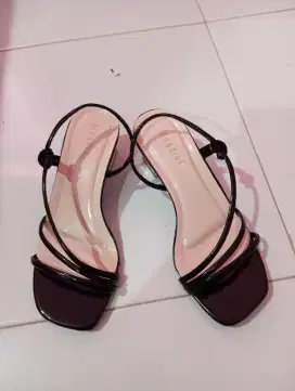 heels hak tahu tinggi 5cm