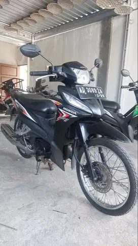 Honda Revo Fit Tahun 2015 (No: 3089)