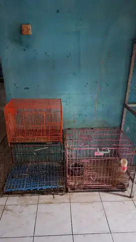 Jual cepet borongan kandang besi lipat bekas kelinci dan kucing