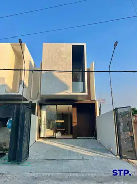 RUMAH BARU 2LT MOJO ARUM DHARMAHUSADA WITH FURNISHED BARU DEKAT UNAIR