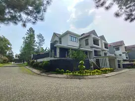 RUMAH MEWAH ASRI CLUSTER KONSEP ALAM BOGOR NIRWANA RESIDENCE