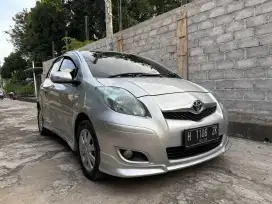 Toyota Yaris S Limited 1.5 Matic 2011