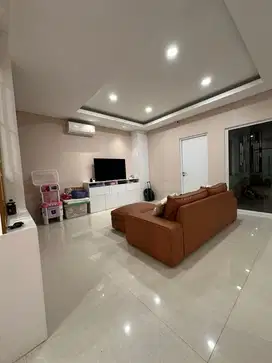 DIJUAL RUMAH MURAH SERENADE