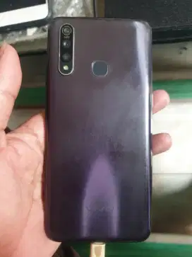 Vivo z1 gamers mania 4/64