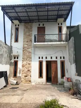 RUMAH SIAP HUNI DI PERUM KBD DRIYOREJO GRESIK