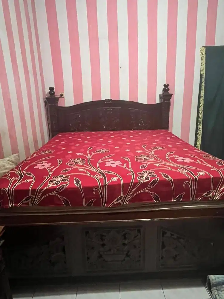 Tempat tidur jepara bagus