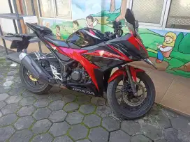 CBR 150R DI JUAL MURAH LAGI BU