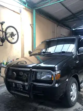Kijang LGX 1.8 bensin 1 tangan manual 1997
