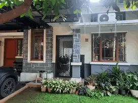 Rumah Bagus Siap Huni Di Grand Wisata Dekat Mall Living World