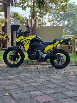 Suzuki V-Strom 250 Straight Twin Reg 2024 Odo 100 Siap Tour Koko Motor