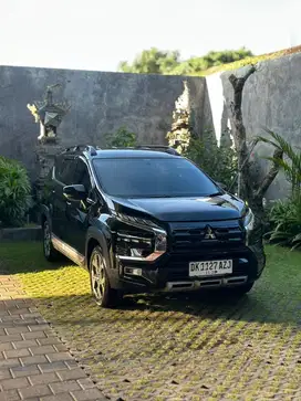 XPANDER CROSS 2023 PREMIUM MATIC ASLI BALI LOW KM