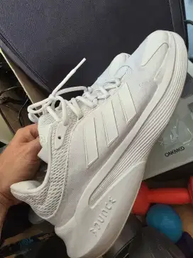 SEPATU ADIDAS ALPHAEDGE