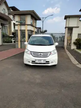 Honda Freed PSD 2015