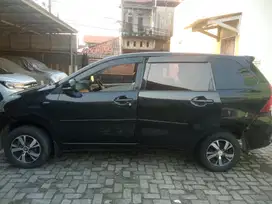 Daihatsu Xenia 2012 Bensin