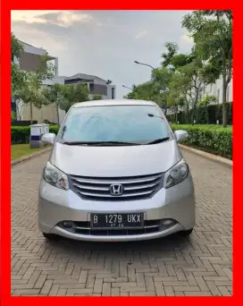 (CASH) HONDA FREED PSD 2011 E AC DIGITAL