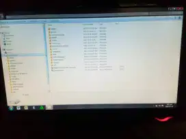 Monitor 14 inc merk LG kondisi normal
