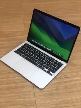 MacBook Air A2179 2020, 8/256, 13 inch
