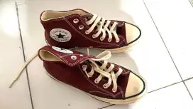 Sepatu Converse Size 38