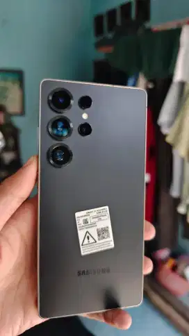 Samsung S25 Ultra 12/512 SEIM