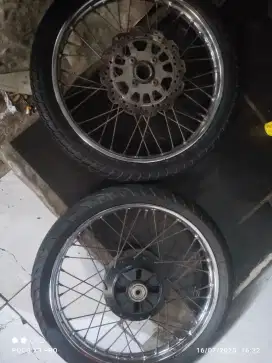 Velg jari-jari Vega zr