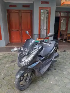 Di jual motor PCX taun 2021