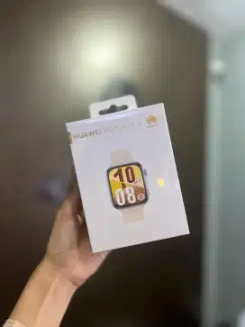 HUAWEI WATCH FIT 4 w