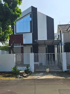 Rumah 2Lt Cantik Lingkungan Asri Siap Huni Sektor 1G Gading Serpong