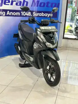 Honda Beat Street 110cc th'. 2023 km 5Rb Anugerah Motor Pucang