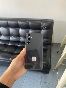 SAMSUNG S23 FE 8/128GB GARANSI RESMI SEIN 08/2025