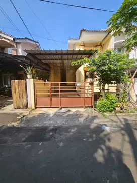 Rumah Bagus 2Lt Strategis Siap Huni Sektor 1G Gading Serpong