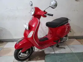 Vespa LX 150 3V 2013 jos