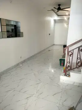Disewakan rumah murah 2lantai di Cluster La Seine Jakarta Garden City