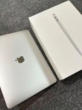 Macbook Air 2020