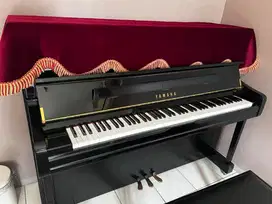 Piano Yamaha U1JPE