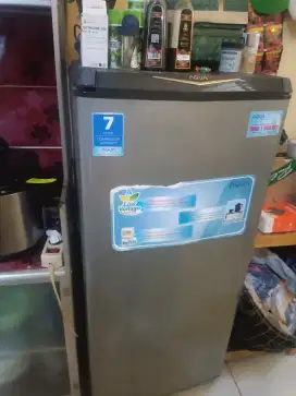 Kulkas Aqua masih dingin