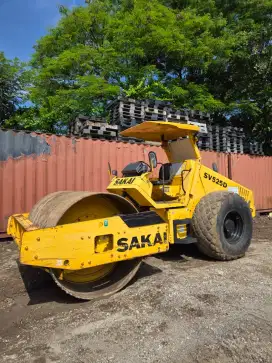 Vibro Sakai SV525D Tahun 2016