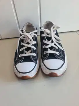 Converse Chuck Taylor Sepatu Casual Pria/Wanita