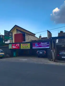 Di Jual Rumah Usaha Apotek / Lokasi Dikontrakan