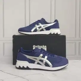 Sepatu Canvas Onitsuka Tiger Size 44
