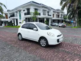 Nissan March matic 2013