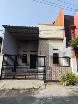 di jual rumah  cantik siap huni