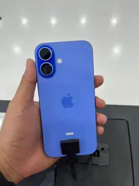 iPhone 16 (Promo cicilan bunga 0%)