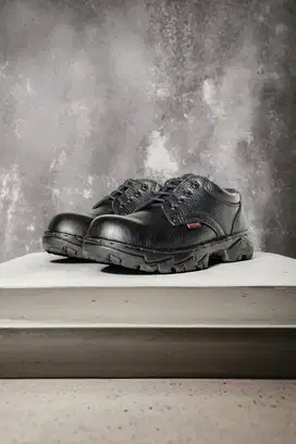 Supplier sepatu septi caterpillar harga Cikampek