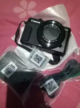 Canon G7X Mark II